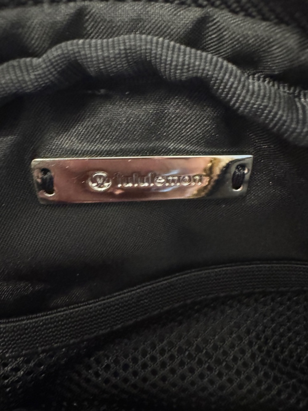 Lululemon Faux Sherpa Fleece Everywhere Belt Bag-gently used - Picture 7 of 11